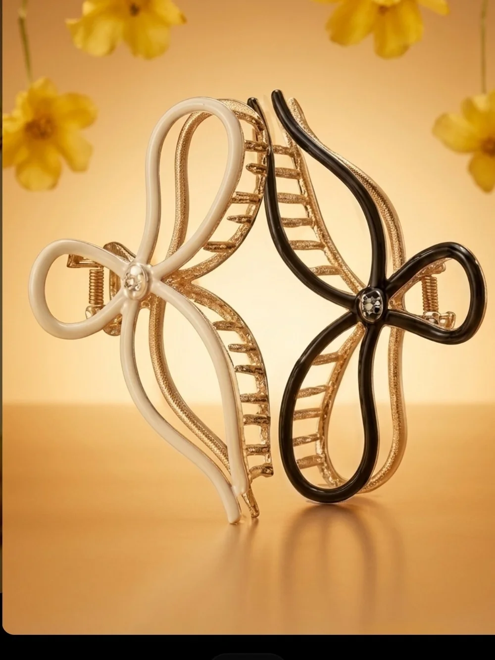 Elegant BOW-Shaped Hair Clip - Black & Cream